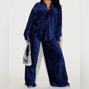 Fashion nova 2 piece velvet navy blue set